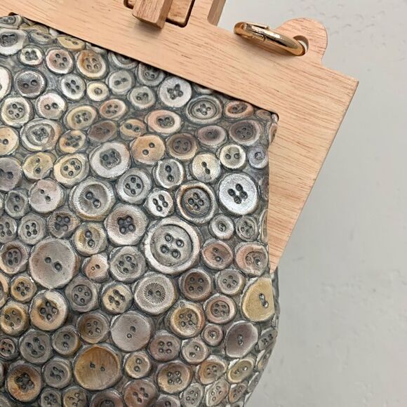 Handmade Genuine Embossed Leather Turnlock Wooden Frame Bag & 2 Strap Styles - Picture 14 of 16